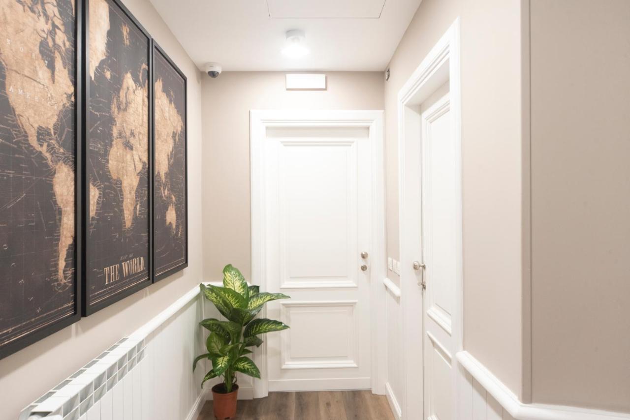 Sacconi Palace Suite Roma Bagian luar foto