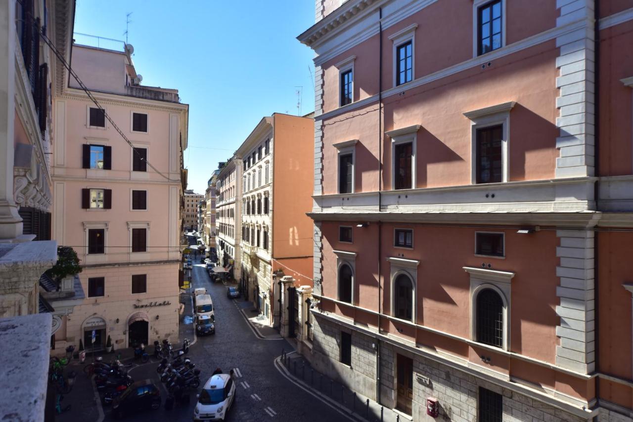 Sacconi Palace Suite Roma Bagian luar foto