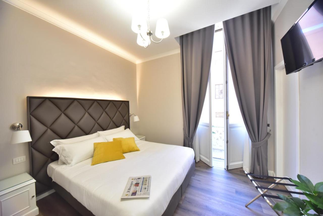Sacconi Palace Suite Roma Bagian luar foto