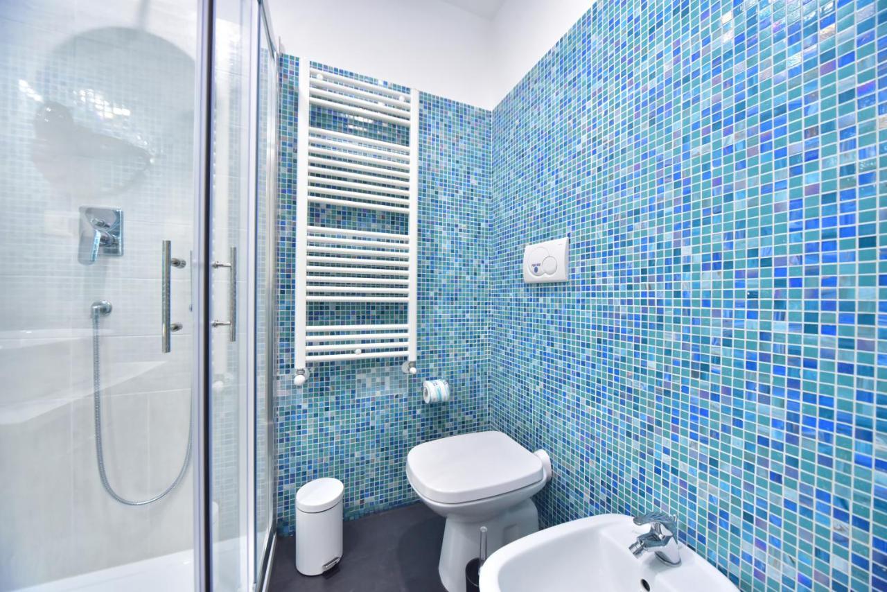 Sacconi Palace Suite Roma Bagian luar foto